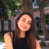 İngilizce - Türkçe, Türkçe - İngilizce çevirilerinizi özenle yapabilirim.